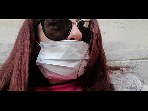 ❤️ D'Nicoletta hëlt sech op hirem Noper a pisst a senger Garage (Special Covid19 Italienesch Quarantän) ☑ Sexvideo bei eis ﹏